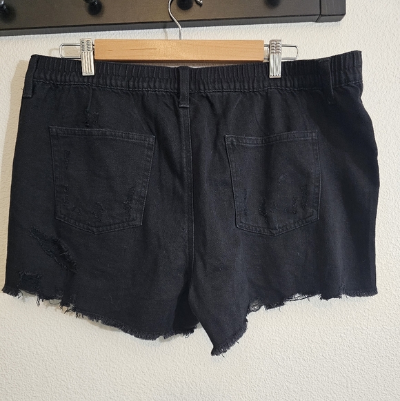Aerie Black Distressed Jean Shorts - Picture 2 of 7
